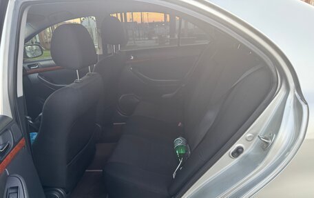 Toyota Avensis III рестайлинг, 2007 год, 920 000 рублей, 8 фотография