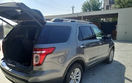 Ford Explorer VI, 2012 год, 1 400 000 рублей, 3 фотография