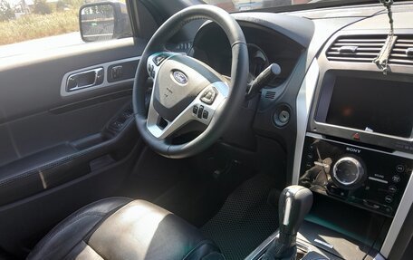 Ford Explorer VI, 2012 год, 1 400 000 рублей, 8 фотография