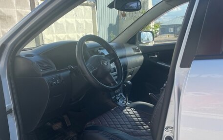 Toyota Corolla, 2005 год, 685 000 рублей, 9 фотография