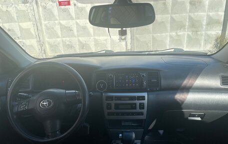 Toyota Corolla, 2005 год, 685 000 рублей, 6 фотография