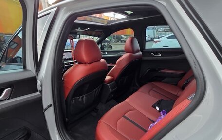 KIA K5, 2021 год, 2 300 000 рублей, 15 фотография