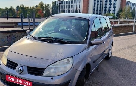 Renault Scenic III, 2005 год, 300 000 рублей, 2 фотография
