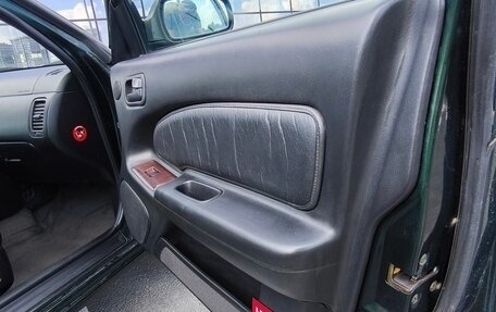 Nissan Maxima IV, 1998 год, 300 000 рублей, 12 фотография