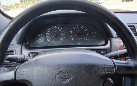 Nissan Maxima IV, 1998 год, 300 000 рублей, 20 фотография