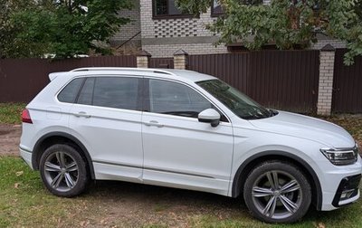Volkswagen Tiguan II, 2019 год, 3 250 000 рублей, 1 фотография