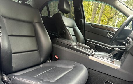 Mercedes-Benz E-Класс, 2010 год, 940 000 рублей, 7 фотография