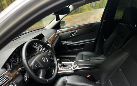 Mercedes-Benz E-Класс, 2010 год, 940 000 рублей, 12 фотография