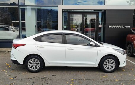 Hyundai Solaris II рестайлинг, 2020 год, 1 299 000 рублей, 4 фотография