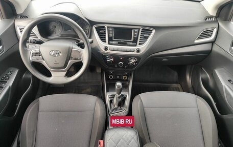 Hyundai Solaris II рестайлинг, 2020 год, 1 299 000 рублей, 10 фотография