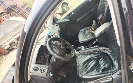Volkswagen Tiguan I, 2011 год, 1 030 000 рублей, 12 фотография