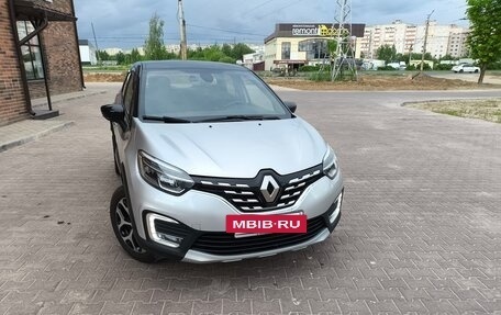 Renault Kaptur I рестайлинг, 2021 год, 1 650 000 рублей, 6 фотография