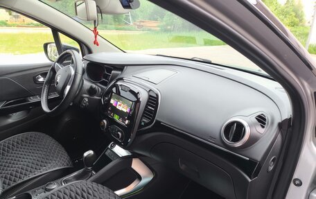Renault Kaptur I рестайлинг, 2021 год, 1 650 000 рублей, 29 фотография