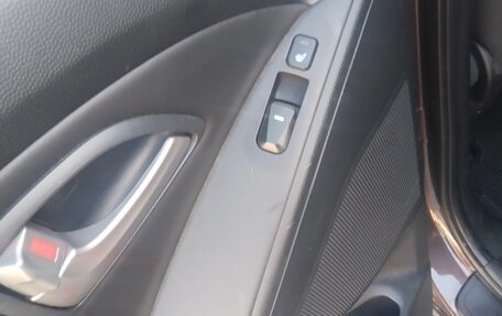 Hyundai ix35 I рестайлинг, 2011 год, 1 150 000 рублей, 7 фотография