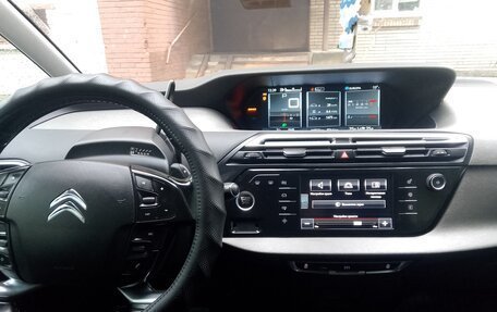 Citroen C4 Picasso II рестайлинг, 2016 год, 1 175 000 рублей, 9 фотография
