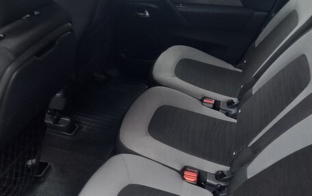 Citroen C4 Picasso II рестайлинг, 2016 год, 1 175 000 рублей, 19 фотография