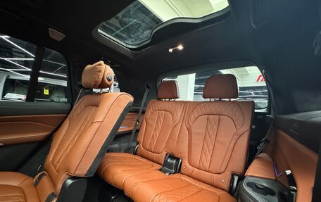 BMW X7, 2026 год, 18 190 000 рублей, 26 фотография