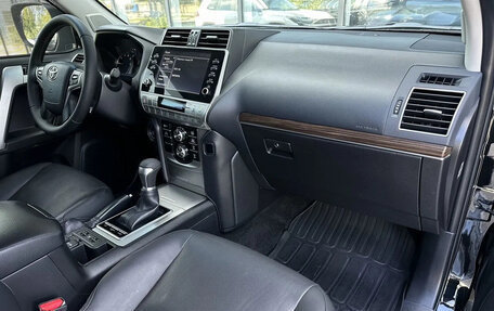 Toyota Land Cruiser Prado 150 рестайлинг 2, 2021 год, 6 590 000 рублей, 9 фотография