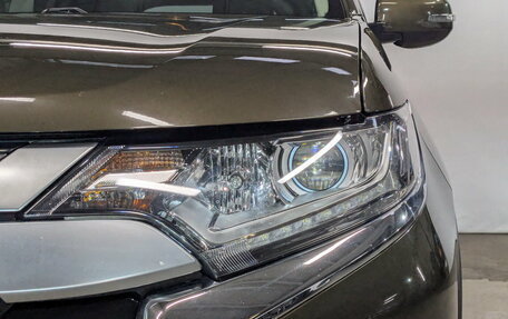 Mitsubishi Outlander III рестайлинг 3, 2020 год, 2 495 000 рублей, 18 фотография