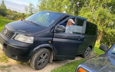 Volkswagen Transporter T5 рестайлинг, 2003 год, 670 000 рублей, 1 фотография