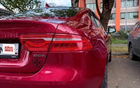 Jaguar XE I рестайлинг, 2015 год, 1 500 000 рублей, 10 фотография