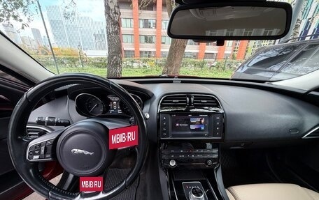 Jaguar XE I рестайлинг, 2015 год, 1 500 000 рублей, 18 фотография