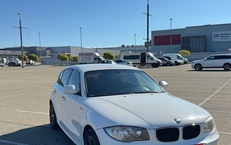 BMW 1 серия, 2011 год, 650 000 рублей, 2 фотография