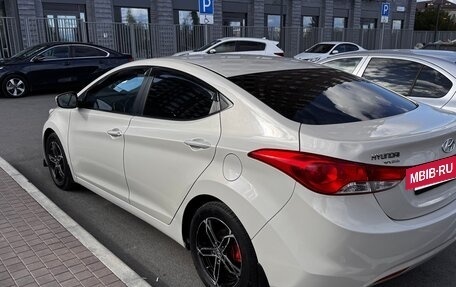 Hyundai Elantra V, 2012 год, 1 150 000 рублей, 4 фотография