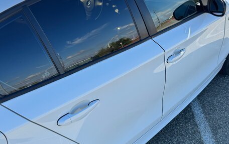 BMW 1 серия, 2011 год, 650 000 рублей, 7 фотография