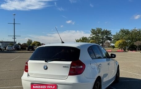 BMW 1 серия, 2011 год, 650 000 рублей, 6 фотография