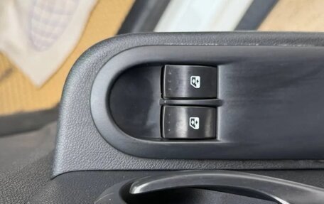 Renault Duster I рестайлинг, 2012 год, 820 000 рублей, 17 фотография