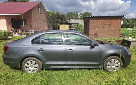 Volkswagen Jetta VI, 2014 год, 1 300 000 рублей, 3 фотография
