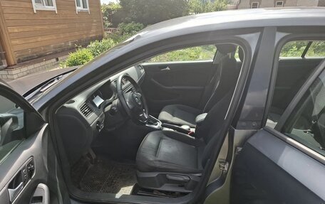 Volkswagen Jetta VI, 2014 год, 1 300 000 рублей, 5 фотография