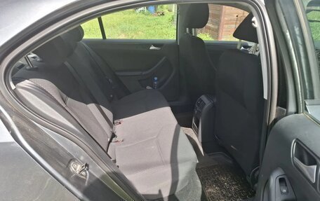 Volkswagen Jetta VI, 2014 год, 1 300 000 рублей, 7 фотография