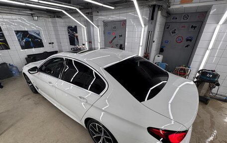 BMW 5 серия, 2022 год, 6 500 000 рублей, 2 фотография