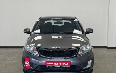 KIA Rio III рестайлинг, 2013 год, 1 000 000 рублей, 3 фотография