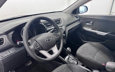 KIA Rio III рестайлинг, 2013 год, 1 000 000 рублей, 10 фотография