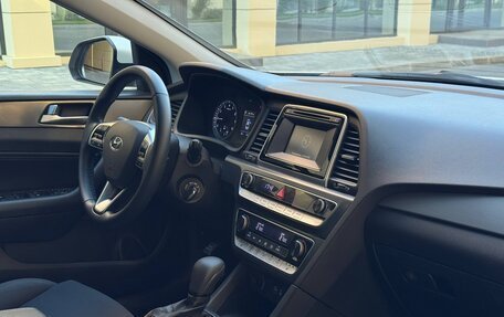 Hyundai Sonata VII, 2017 год, 1 650 000 рублей, 20 фотография