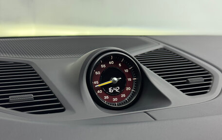 Porsche Cayenne III, 2026 год, 37 000 000 рублей, 17 фотография