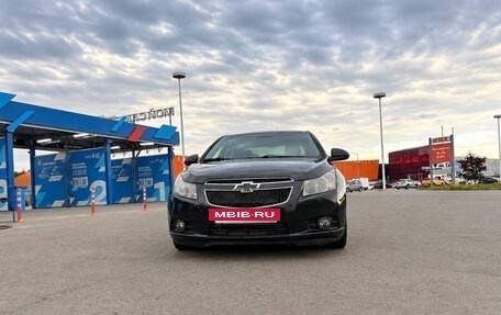 Chevrolet Cruze II, 2010 год, 720 000 рублей, 3 фотография