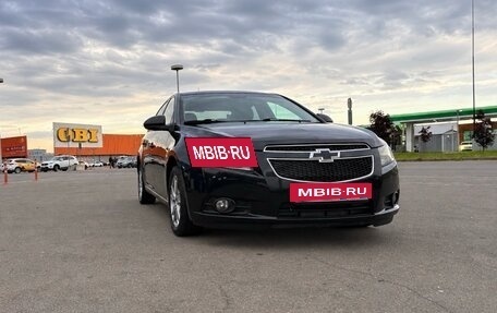Chevrolet Cruze II, 2010 год, 720 000 рублей, 2 фотография