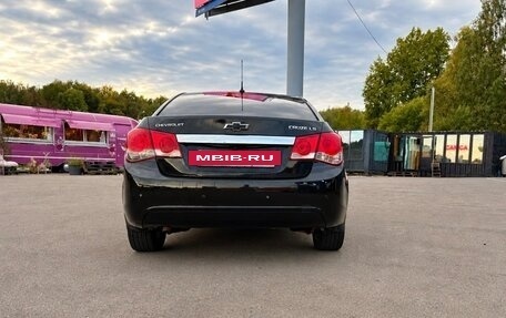 Chevrolet Cruze II, 2010 год, 720 000 рублей, 9 фотография