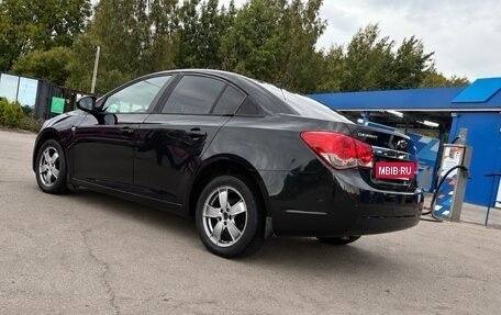 Chevrolet Cruze II, 2010 год, 720 000 рублей, 8 фотография