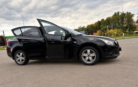 Chevrolet Cruze II, 2010 год, 720 000 рублей, 20 фотография