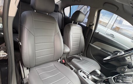 Chevrolet Cruze II, 2010 год, 720 000 рублей, 24 фотография