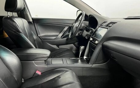 Toyota Camry, 2006 год, 825 000 рублей, 13 фотография