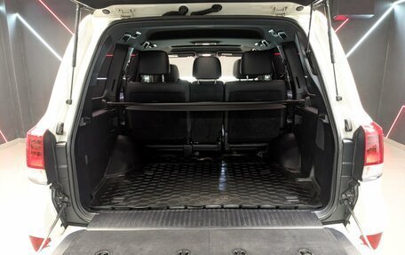 Toyota Land Cruiser 200, 2019 год, 7 550 000 рублей, 3 фотография