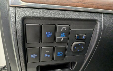 Toyota Land Cruiser 200, 2019 год, 7 550 000 рублей, 14 фотография