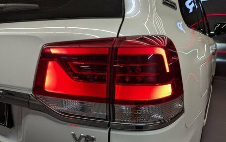 Toyota Land Cruiser 200, 2019 год, 7 550 000 рублей, 28 фотография