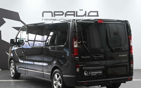 Renault Trafic, 2015 год, 2 099 900 рублей, 5 фотография